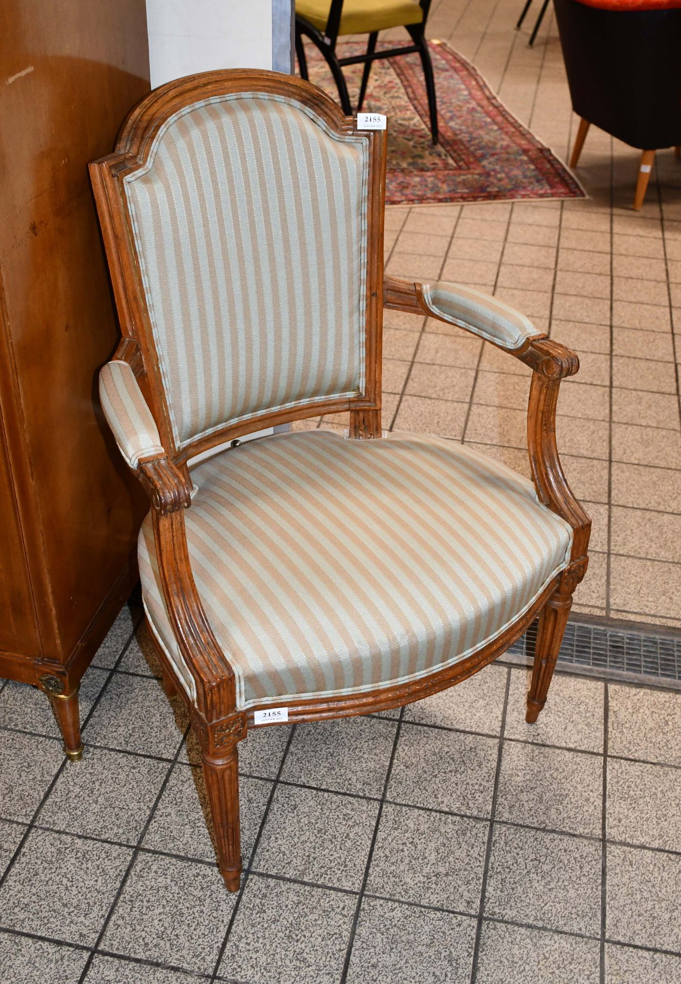 Null Louis XVI style cabriolet armchair