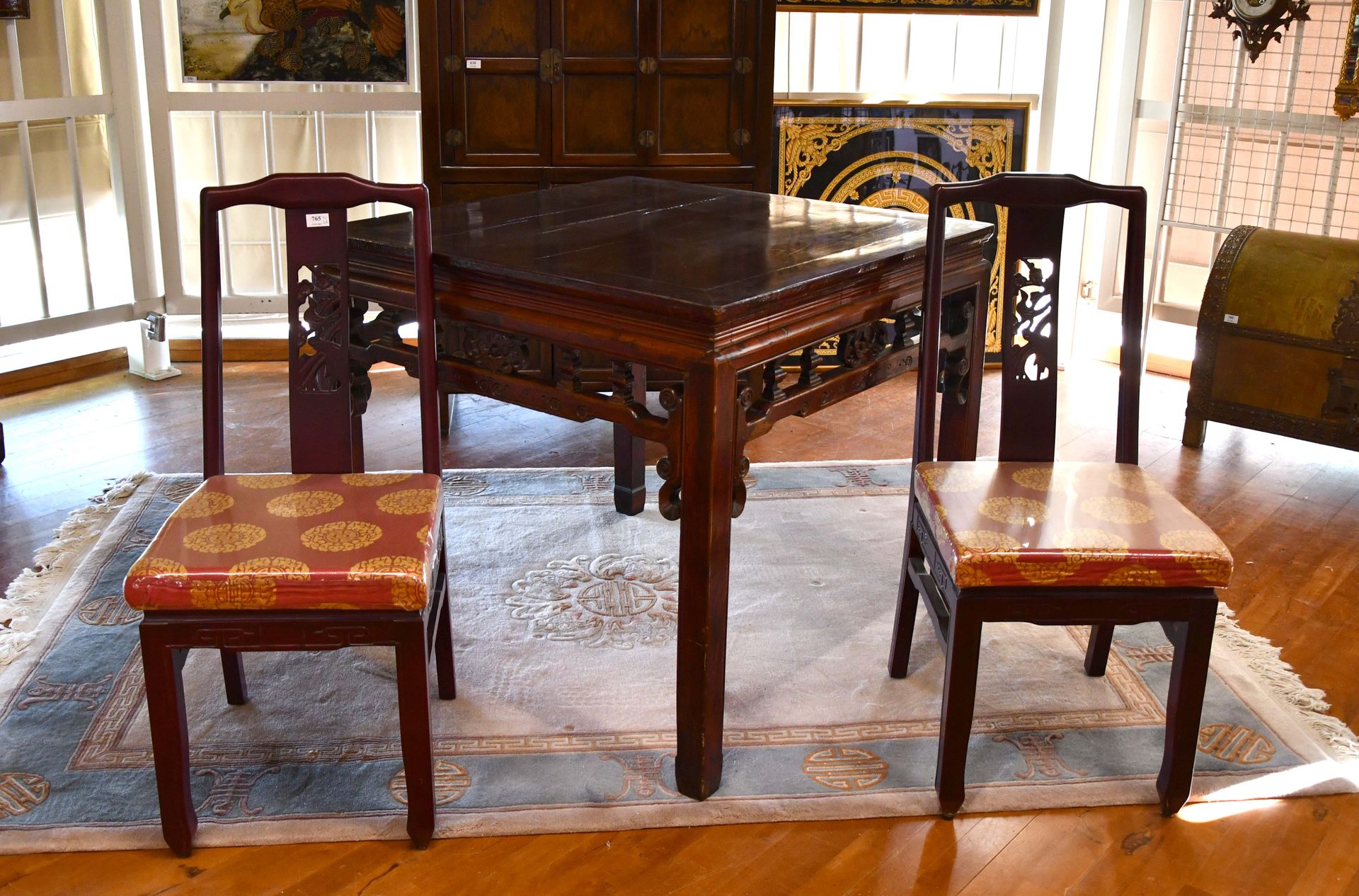 Null Table de salle à manger chinoise en bois exotique et deux chaises - Dimensi&hellip;