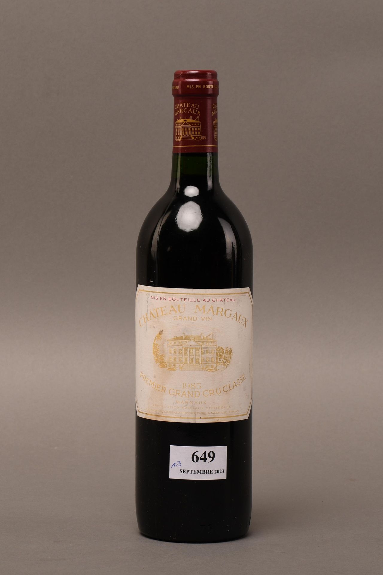 Null Château Margaux 1985 - Mise château - Une bouteille de vin
Margaux. 1GCC. B&hellip;