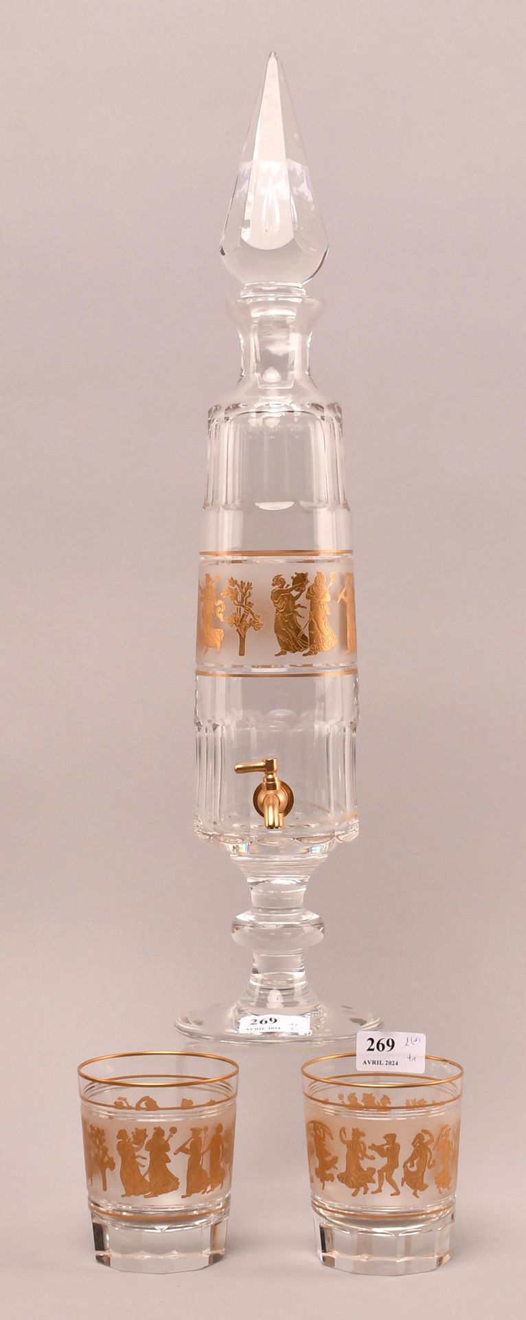 Null Val Saint-Lambert
Fontaine à whisky en cristal clair à frise dépolie et or &hellip;