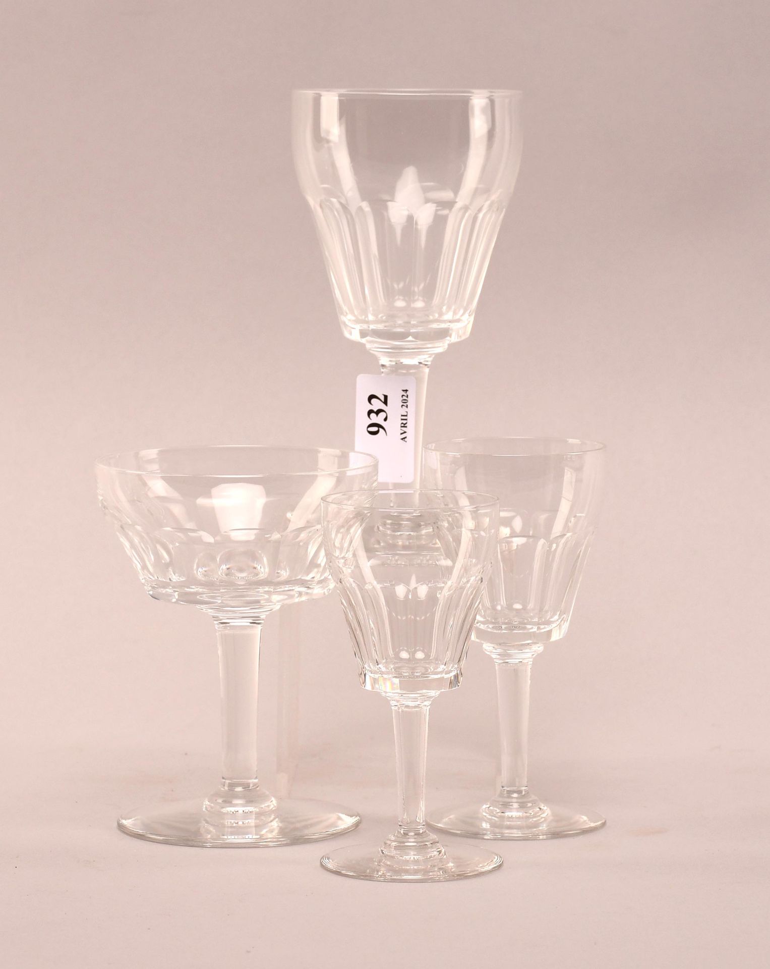 Null Val Saint-Lambert
Service à verres en cristal à côtes plates. 48 verres : 1&hellip;