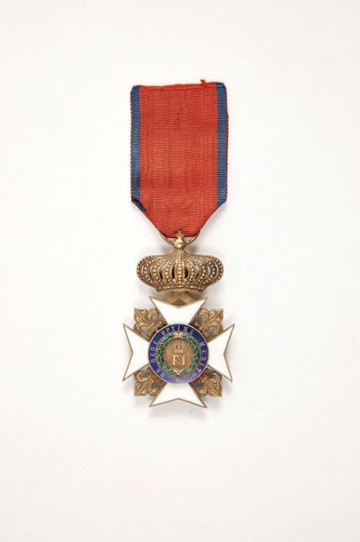 Ordre de François Ier, croix de chevalier en vermeil et émail, la croix anglée d&hellip;