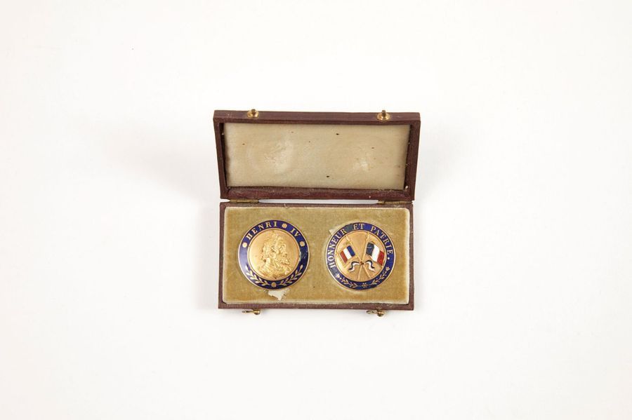 Ordre de la Légion d'honneur, fondé en 1802, paire de centres d'un bijou de gran&hellip;