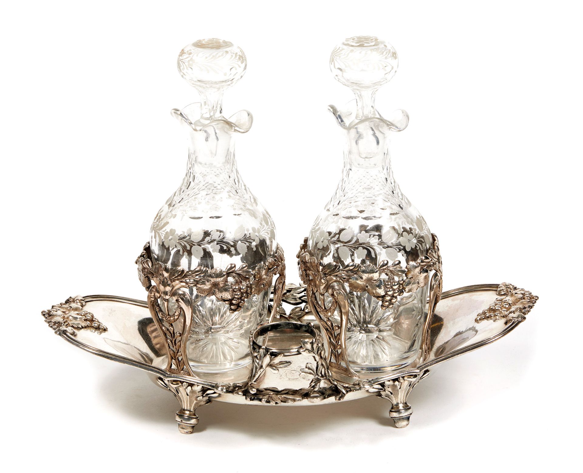 Huilier en argent et verre Ölkännchen aus Silber und Glas 

Von Antoine Boullier&hellip;
