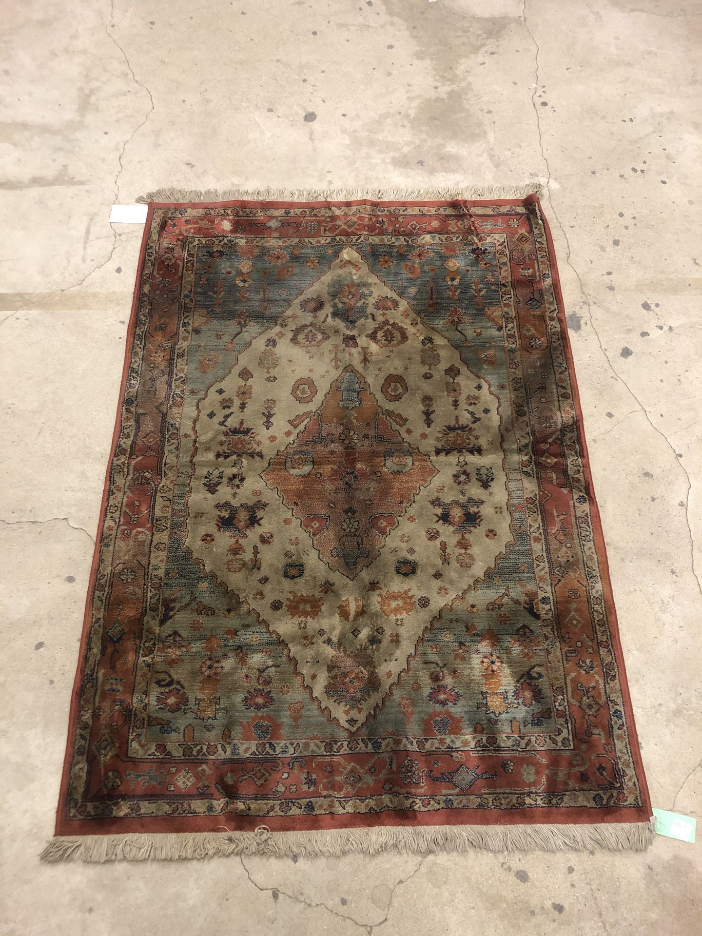 Null Wool and silk carpet decorated with a central diamond-shaped medallion on a&hellip;