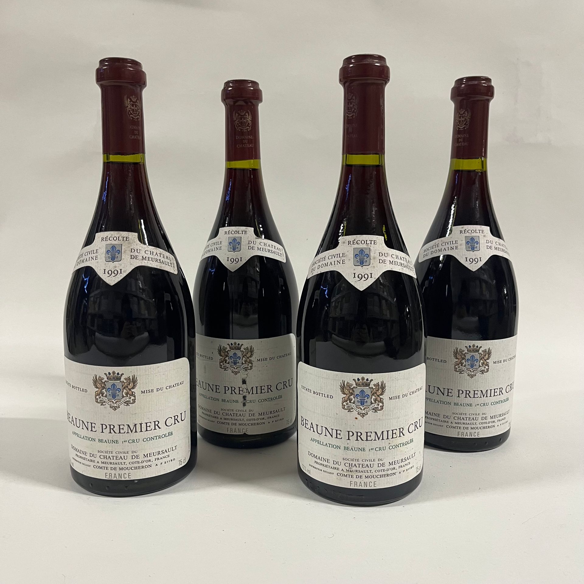 Null 4 bouteilles Beaune 1er Cru 1991 Domaine du Château de Meursault, étiquette&hellip;