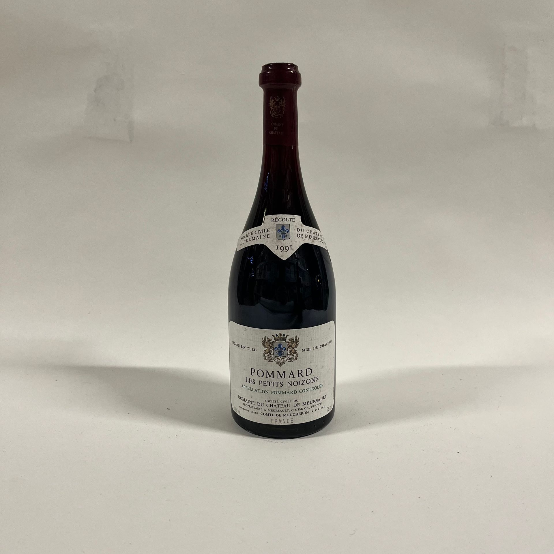 Null 1 bouteille Pommard Les Petits Noizons 1991 Domaine du Château de Meursault&hellip;