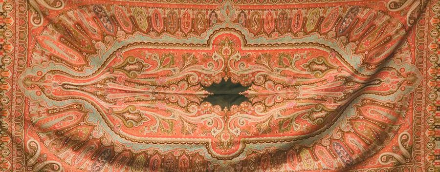 Null Cachemire, Inde, ,1er quart du XXe sècle
Grand châle rectangulaire en laine&hellip;