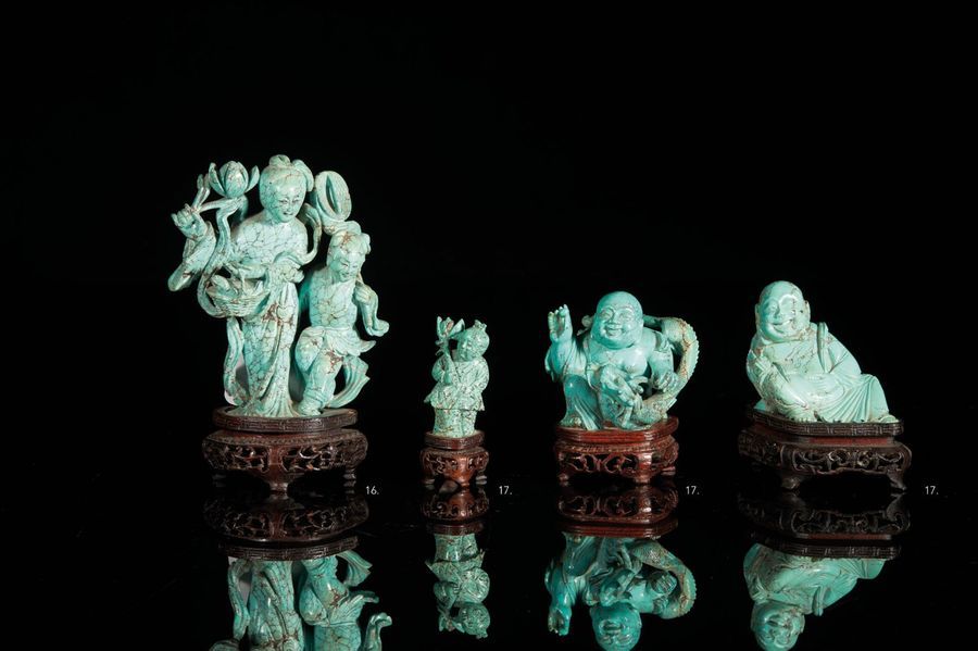 CHINE - XXe siècle CHINE - XXe siècle

Trois statuettes en turquoise, Budai allo&hellip;