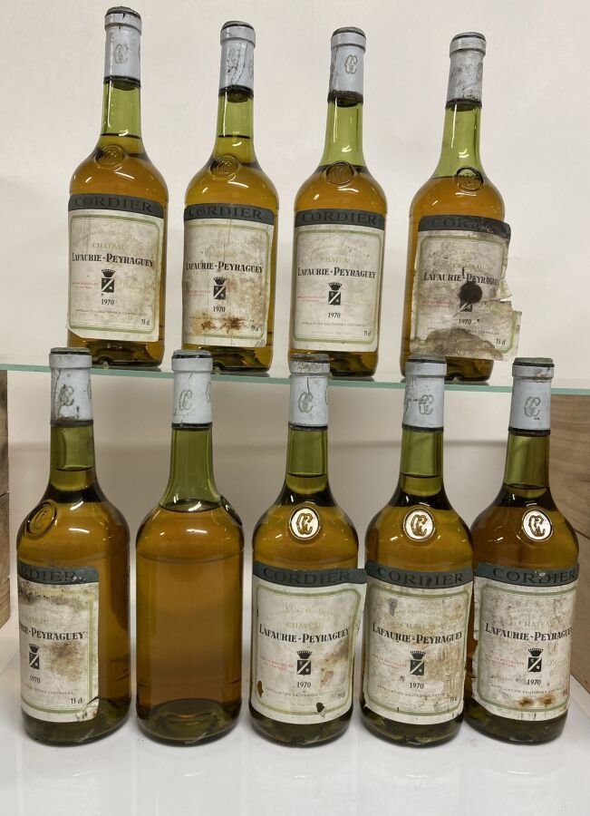 Null 9 botellas CHÂTEAU LAFAURIE-PEYRAGUEY 1970 C1 Sauternes (6 B.G o mejor, 1 T&hellip;