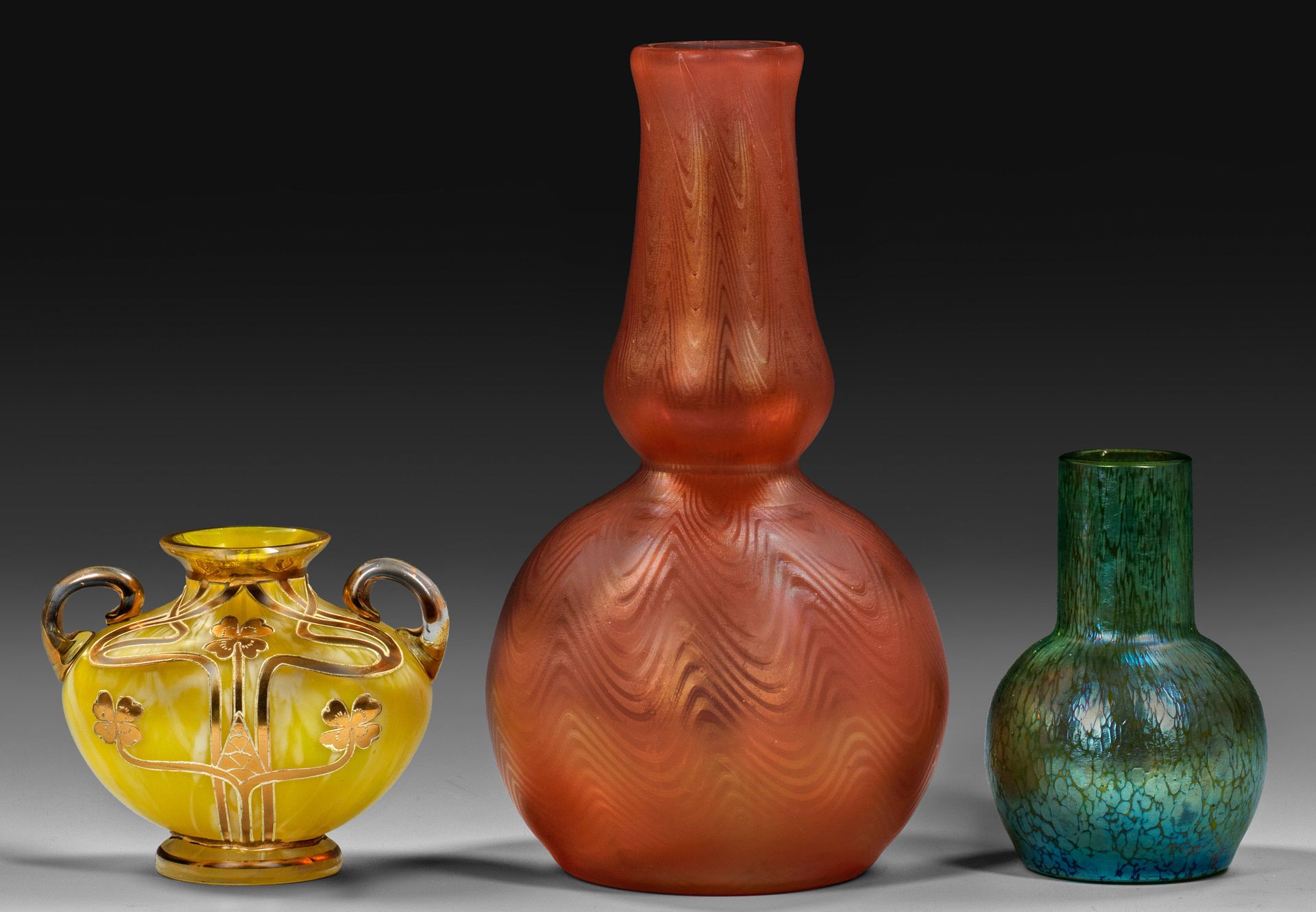 Null Trois vases en verre Art Nouveau Rare vase à col étroit en calebasse, petit&hellip;