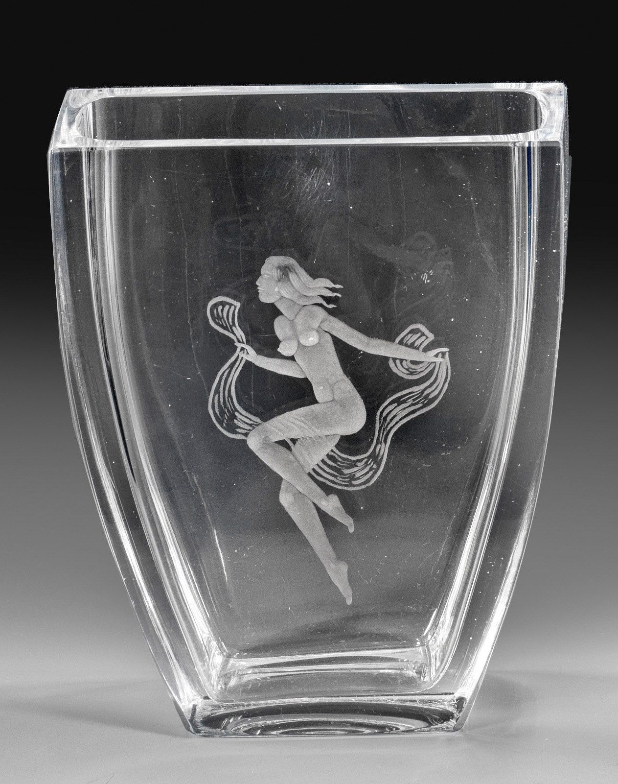 Null Vase décoratif suédois Art déco avec nu féminin de Boda Forme de coupe à se&hellip;