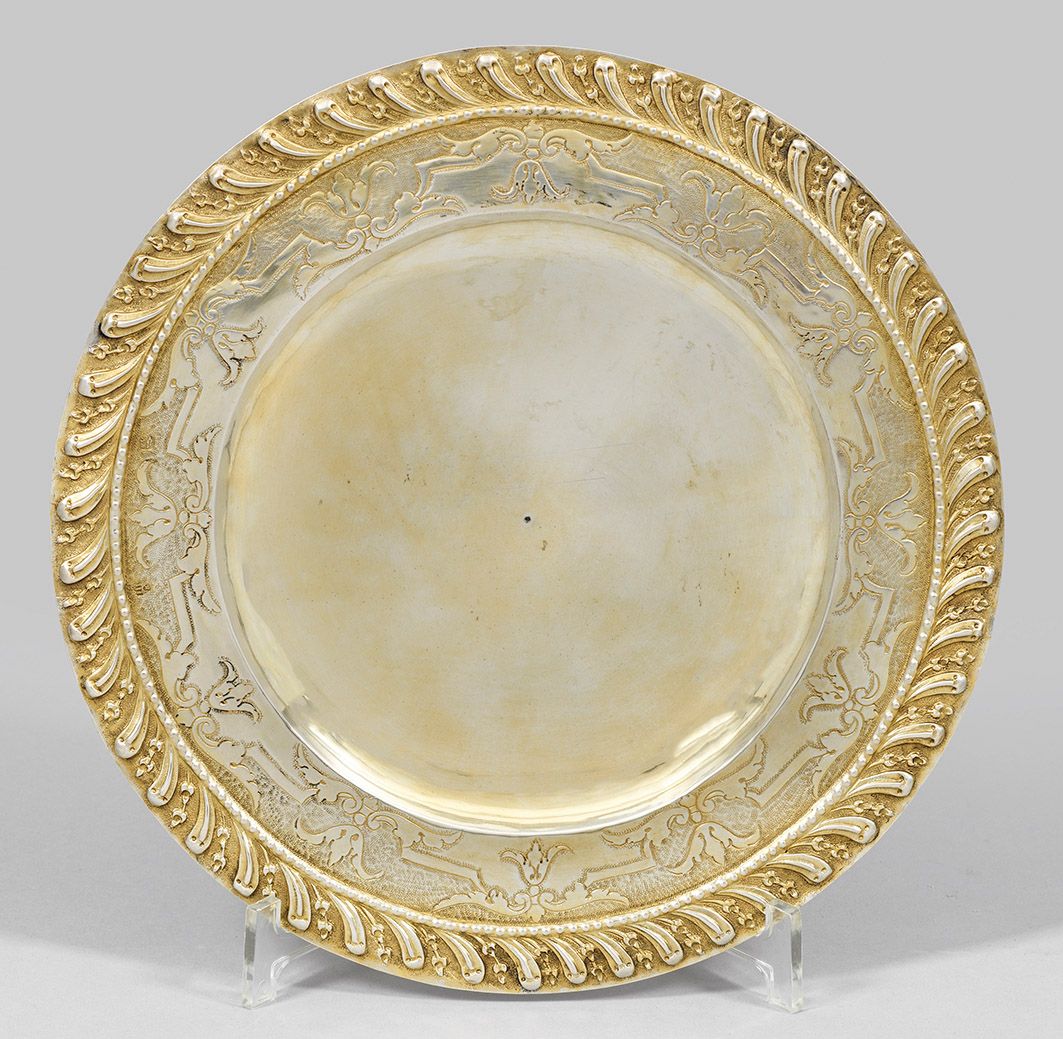 Null Assiette crédence baroque en argent, partiellement dorée. Assiette plate lé&hellip;