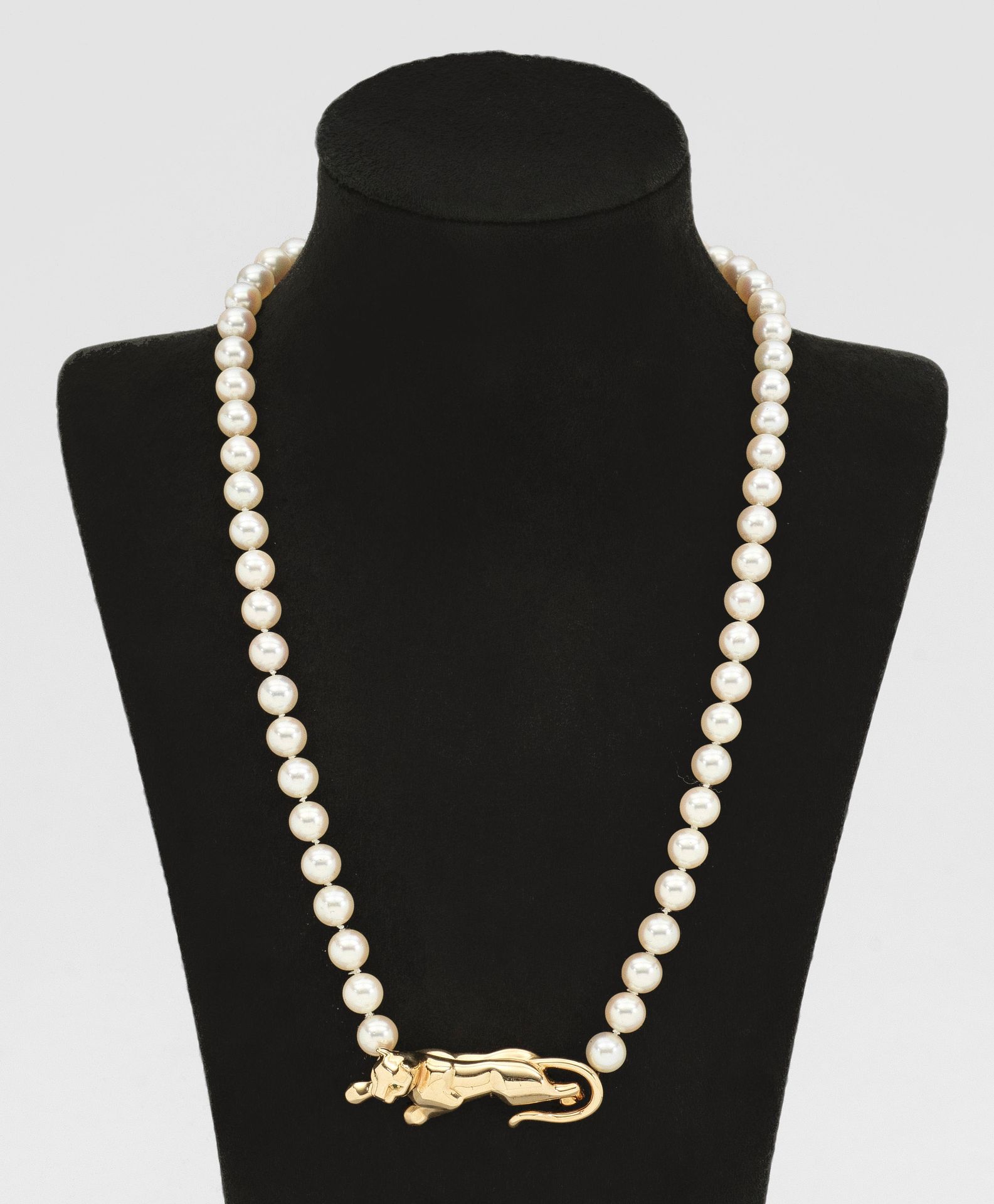 Null Collier de perles de Cartier-"Panthère" or jaune, taille 750. Collier à une&hellip;