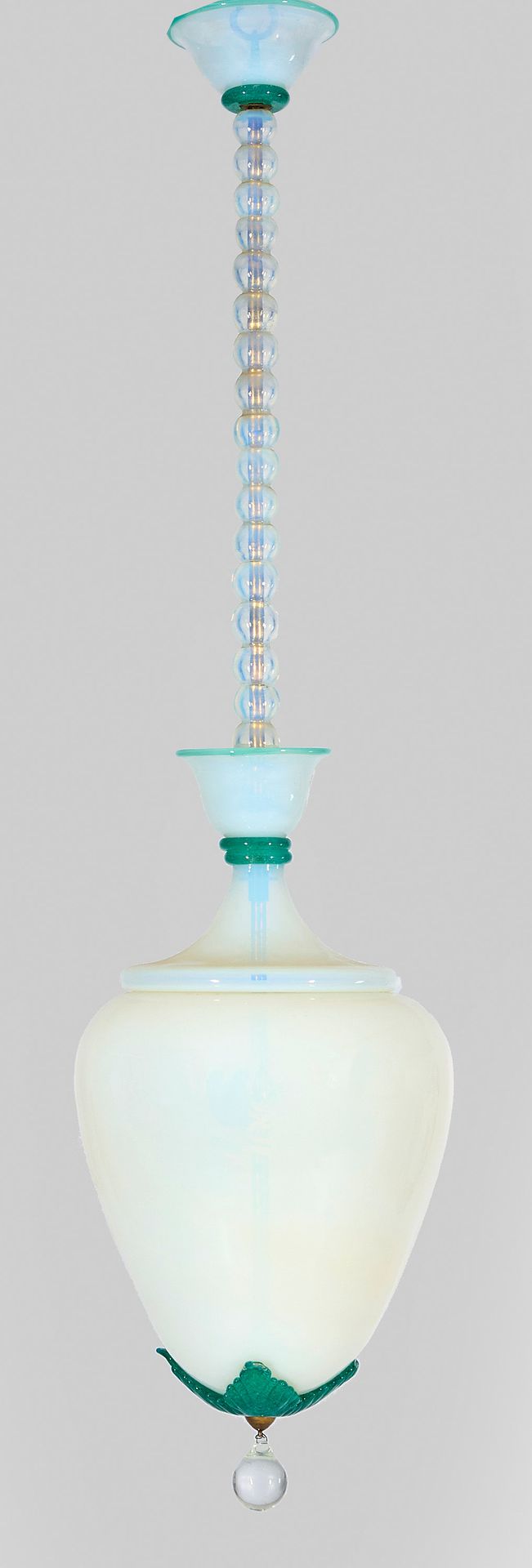 Null Murano-Deckenlampe Opalisierendes und grünes Glas. Balusterförmiger Leuchtk&hellip;