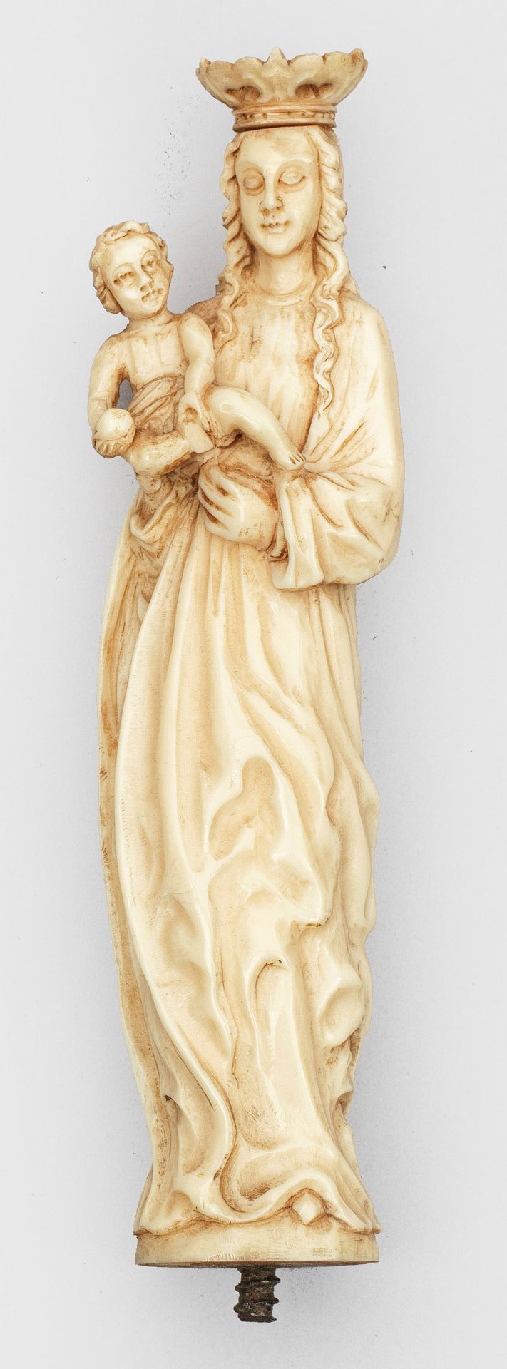 Null German carver (active 2nd half of the 19th century) 
Madonna
Ivory, carved &hellip;