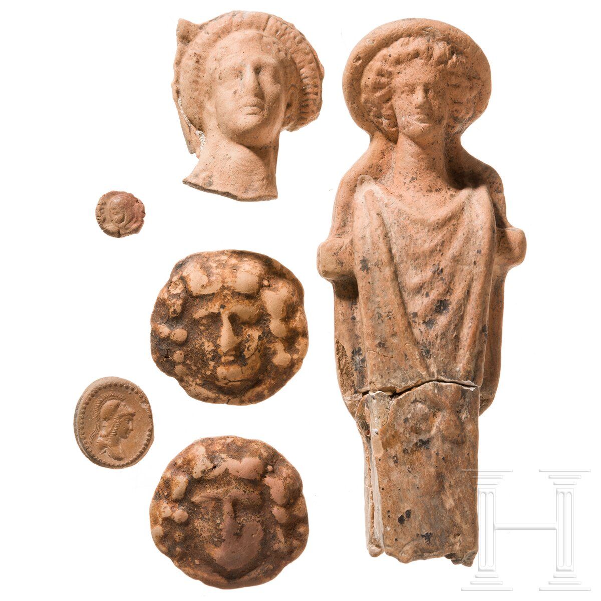 Null 1) Fragment d'hermès en terre cuite représentant un Hermès adolescent porta&hellip;