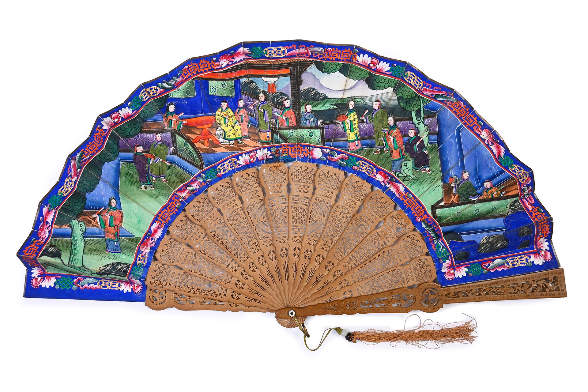 Null Audience at the palace, China, 19th century
Folded fan, the painted paper s&hellip;