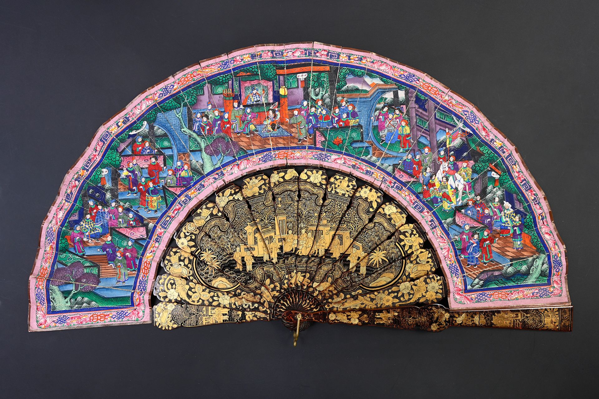 Null Numerous assembly, China, 19th century
Folded fan, the double sheet of pape&hellip;