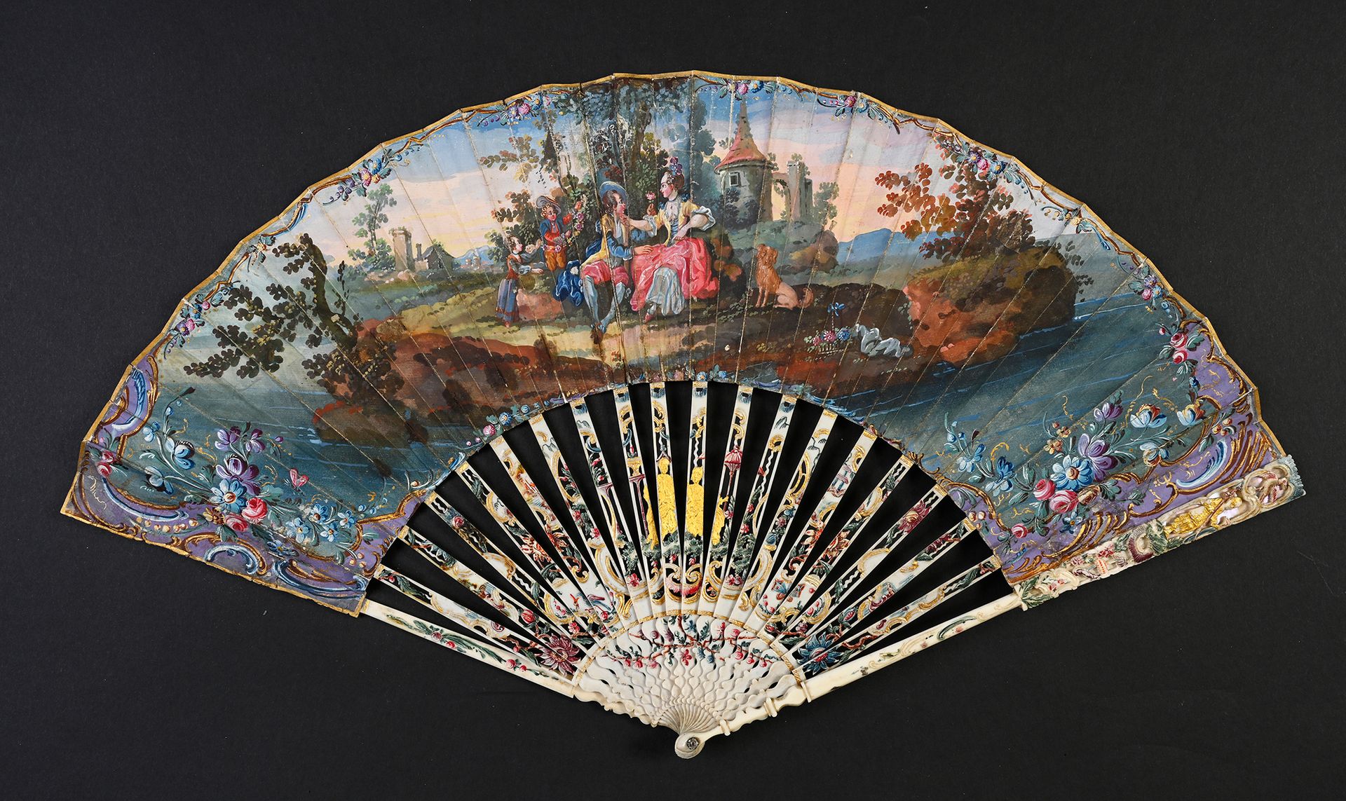 Null Gallant exchanges, circa 1760-1770
Folded fan, the double gouache-painted p&hellip;