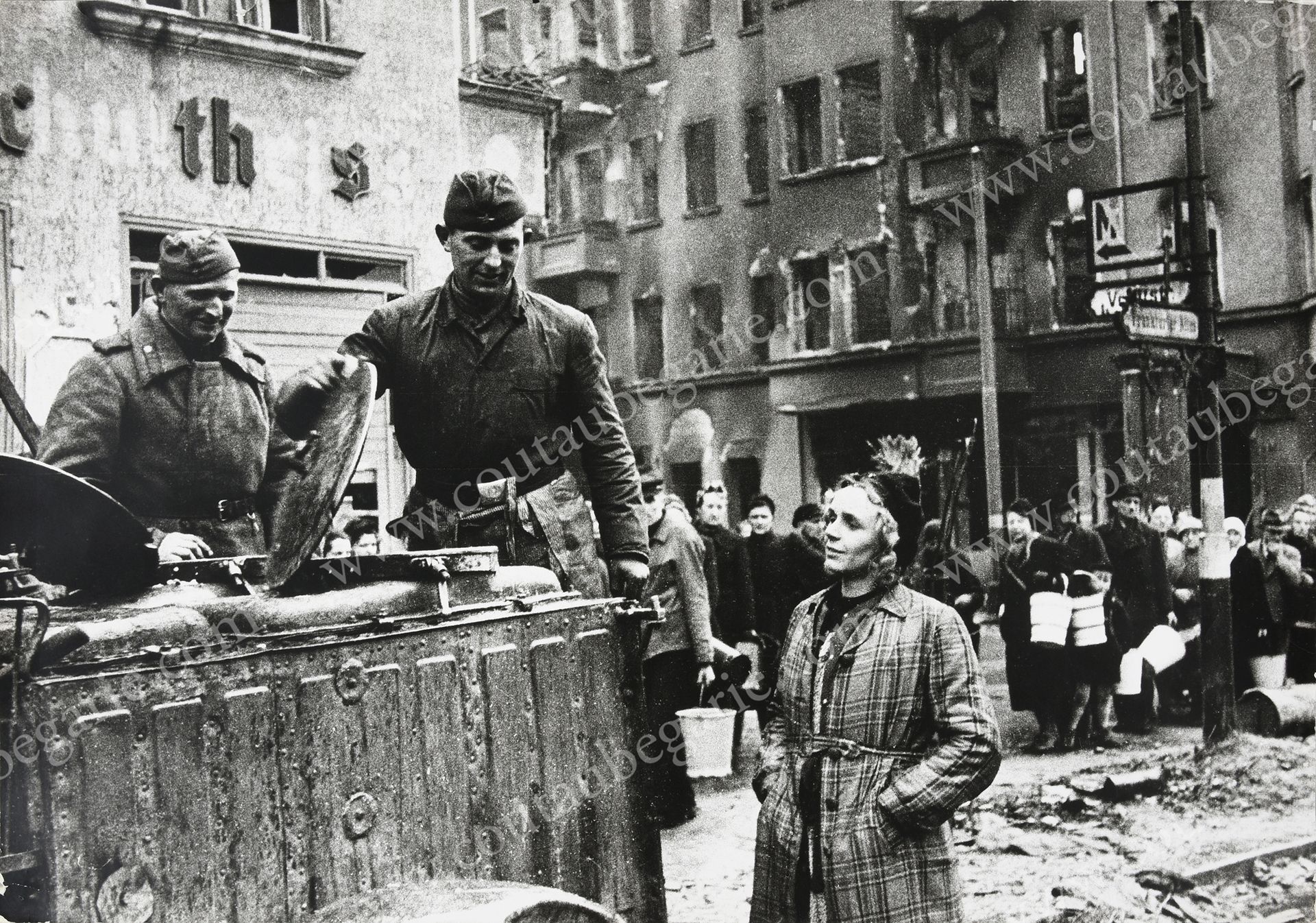 REDKIN Mark Stepanovitch (1908-1987). Suppenküche für die Bewohner von Berlin, M&hellip;