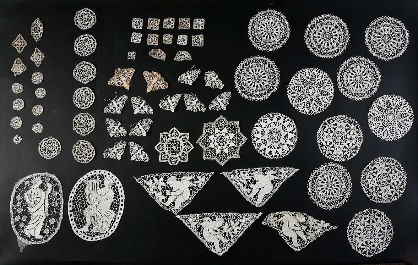 Null Reunion of lace inlays, 1st half of the 20th century.
About sixty five lace&hellip;