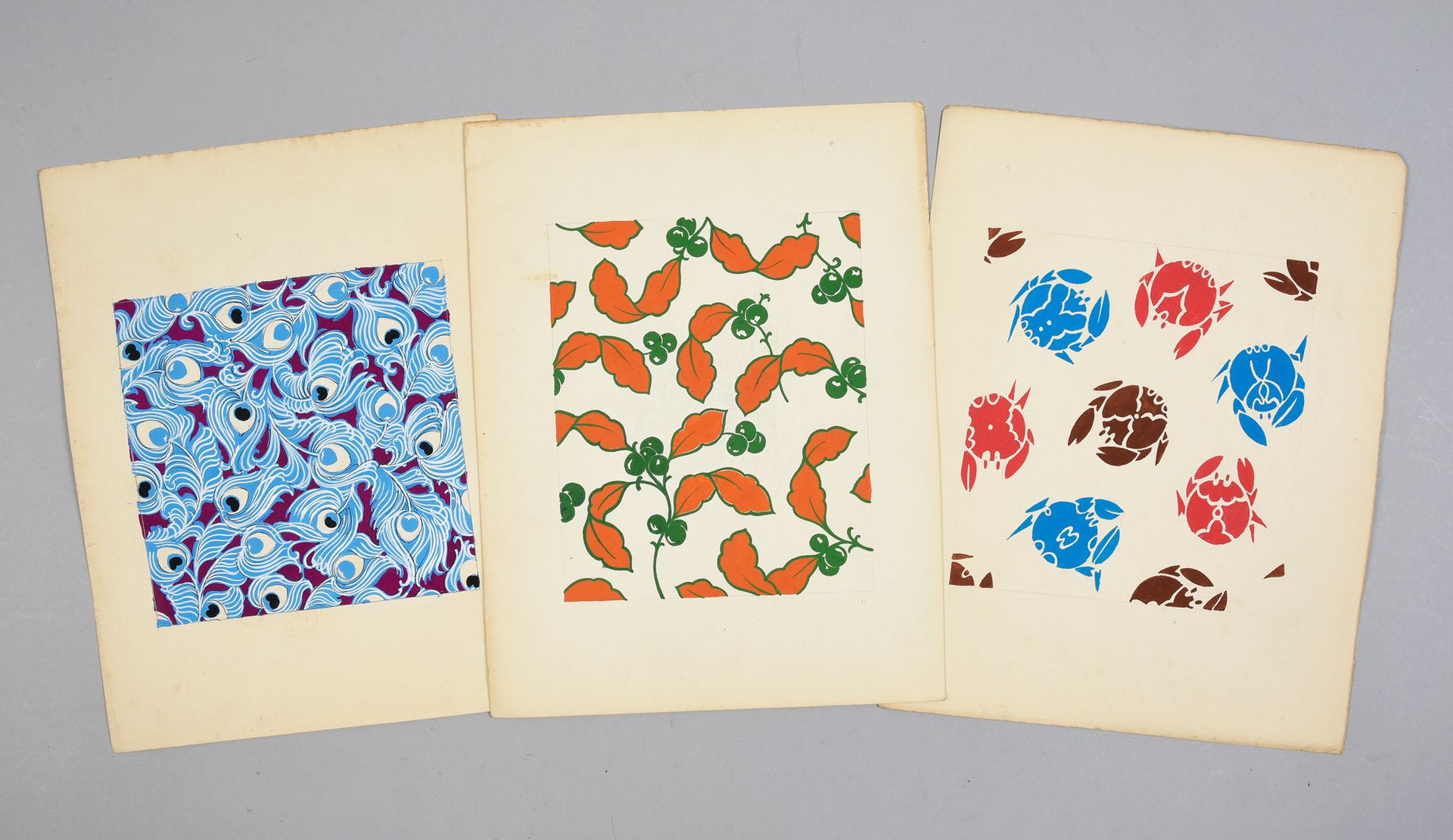 Null 一组时装面料的模型，1950-1960年左右，水粉和墨水在纸上；小规模的装饰在密集或空气的构成中，包括自然或风格化的花朵，螃蟹，孔雀羽毛阿拉伯式和一个&hellip;