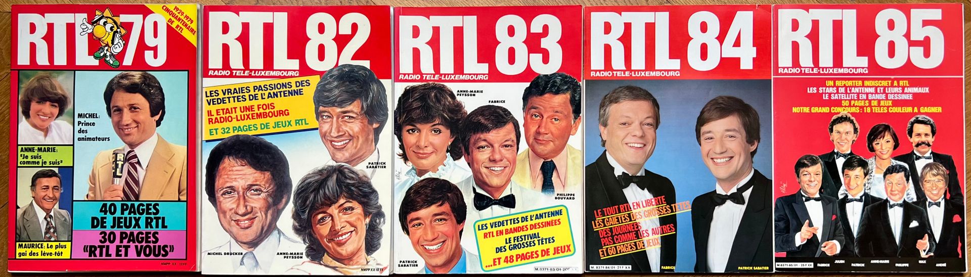 Null 
1 ensemble de 5 almanach RTL : 1979 (cinquantenaire de RTL), 1982 (Il étai&hellip;