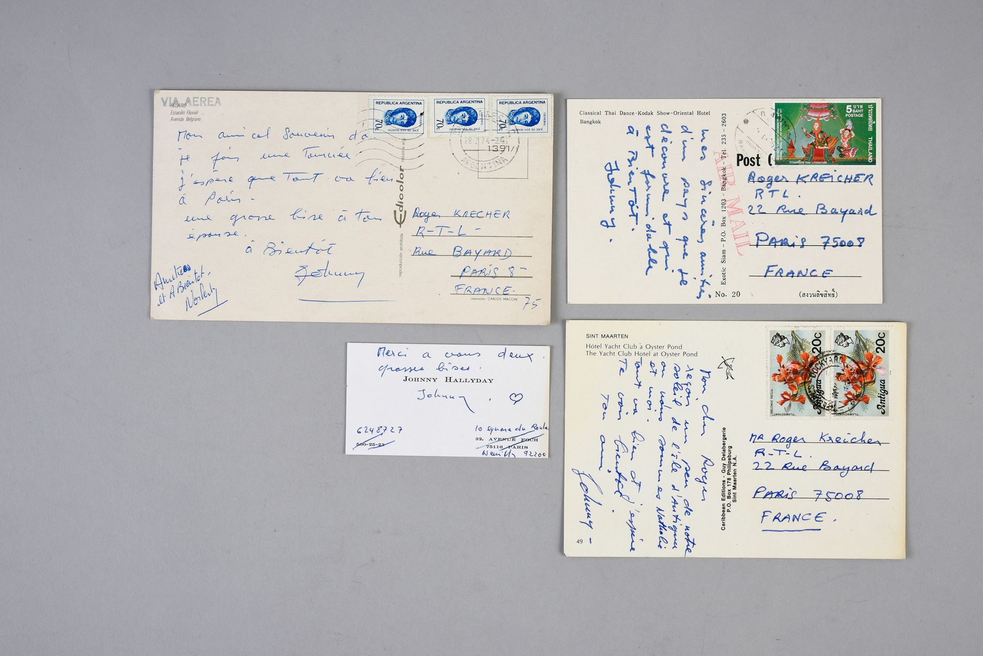 Null 约翰尼-哈立德（1943）。歌手和演员。1套3张节日明信片，有手写的信件，都有约翰尼-哈利代的签名。这些来自安提瓜、阿根廷和曼谷的明信片，是在1974&hellip;