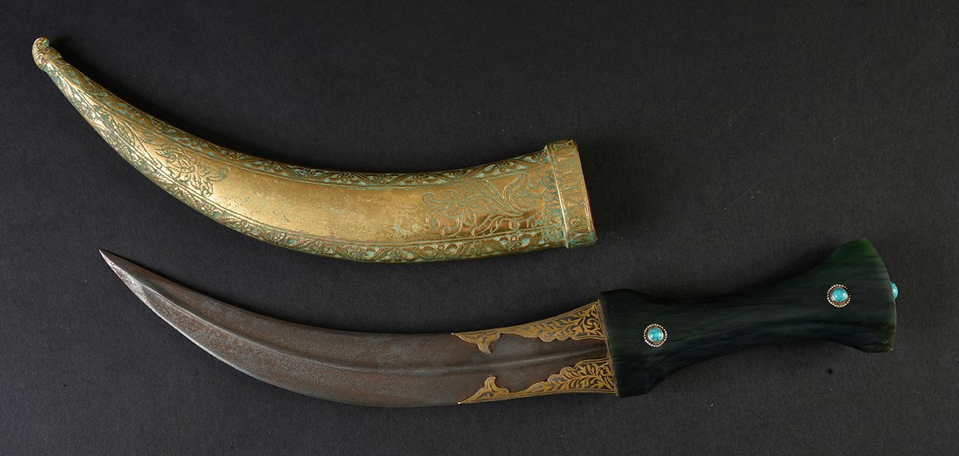 Null Ottoman Empire khanjar dagger with spinach green jade handle punctuated wit&hellip;