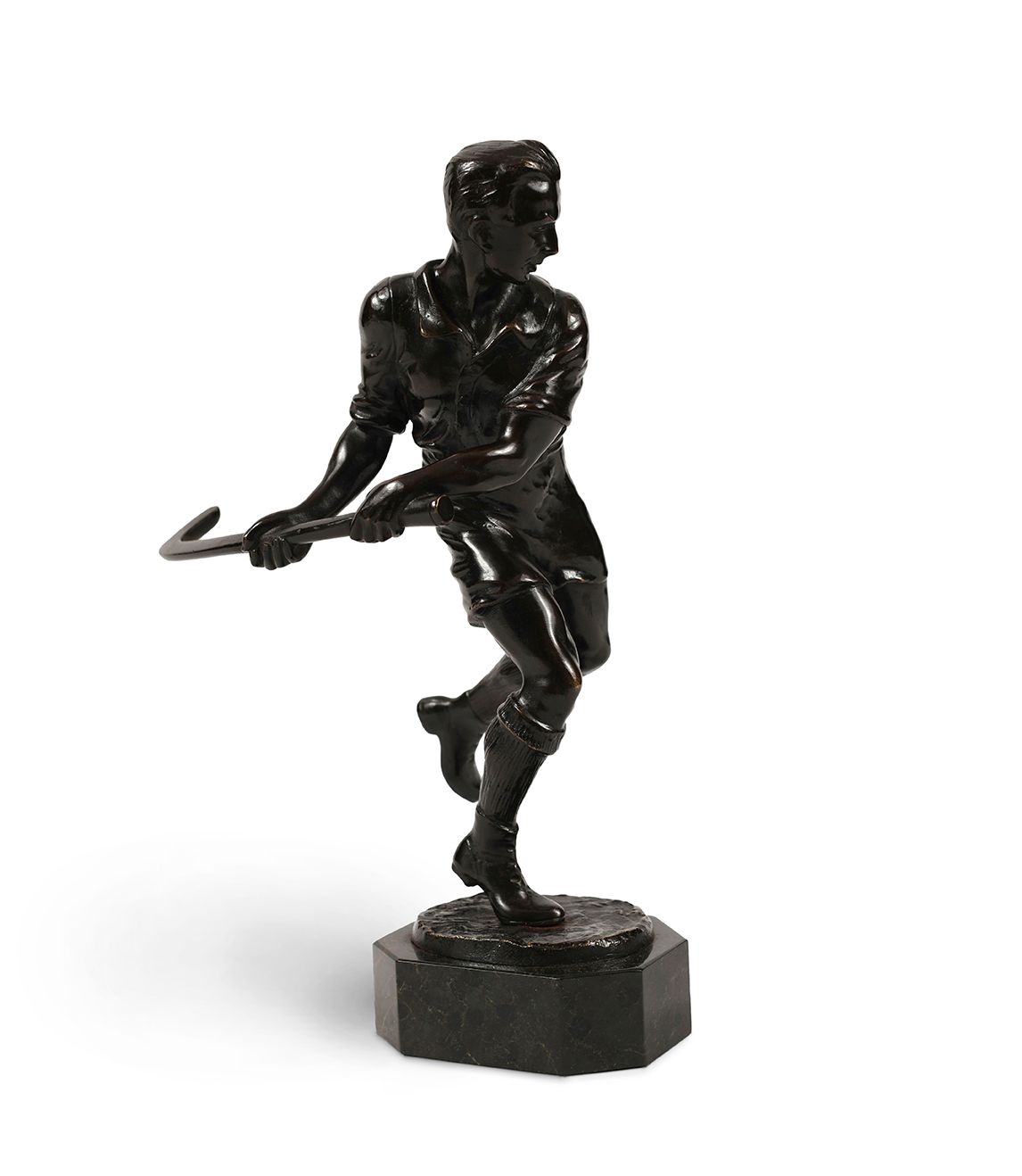 Null Sculpture in bronze The Hockey Player on grass. Signed Franz Iffland (1862-&hellip;