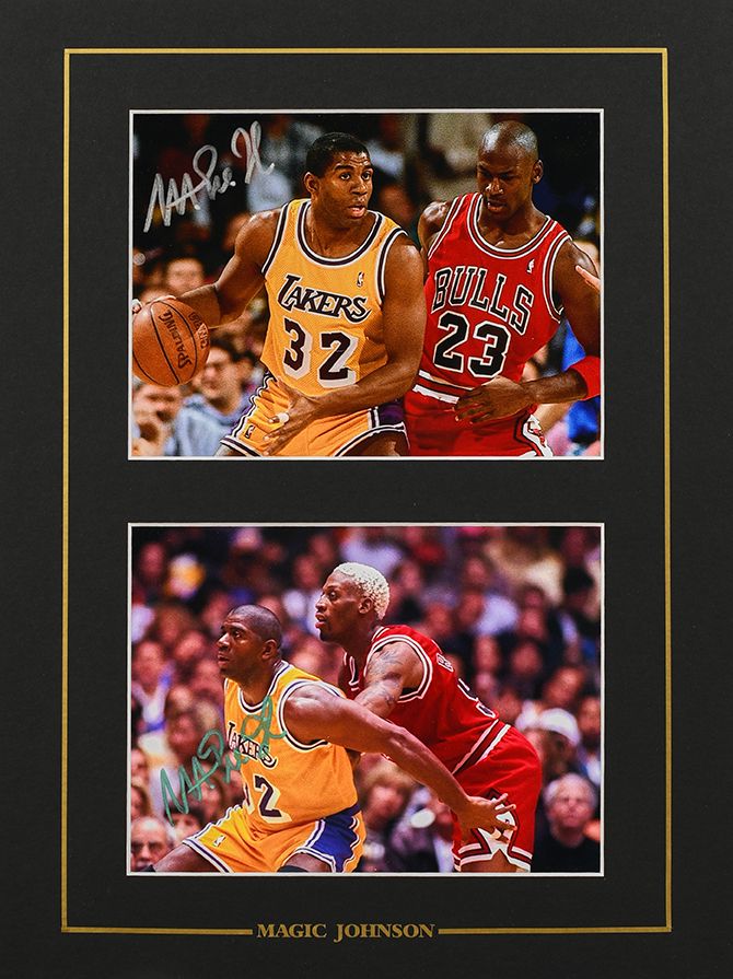 Null Magic Johnson. Set of 2 photos autographed by the player under the jersey o&hellip;