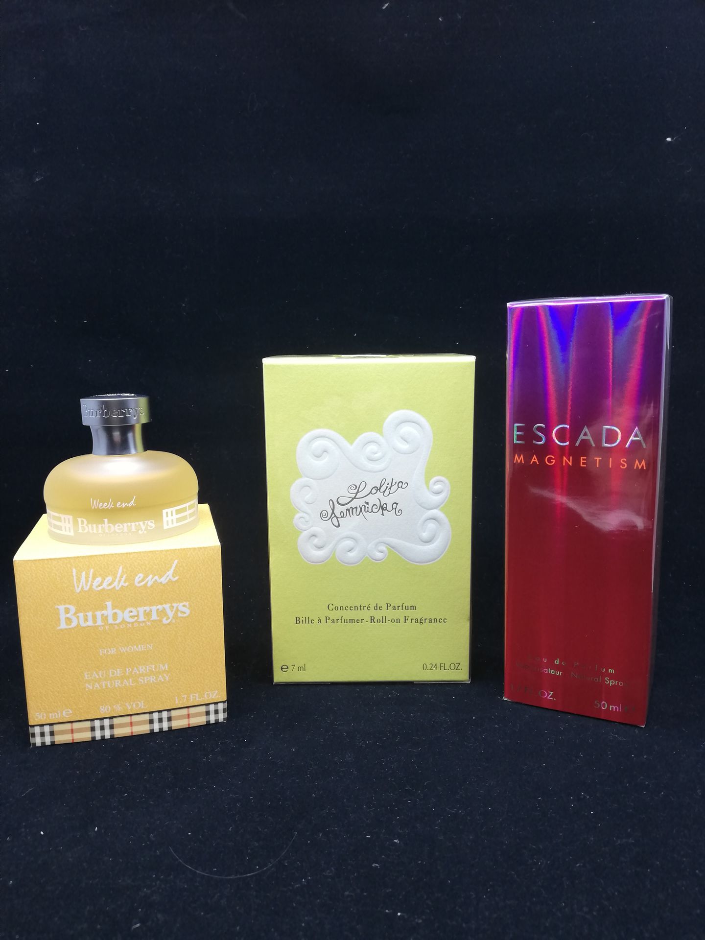 Null Various Perfumers - (years 1980-2000)

Lot including a 50ml spray bottle of&hellip;
