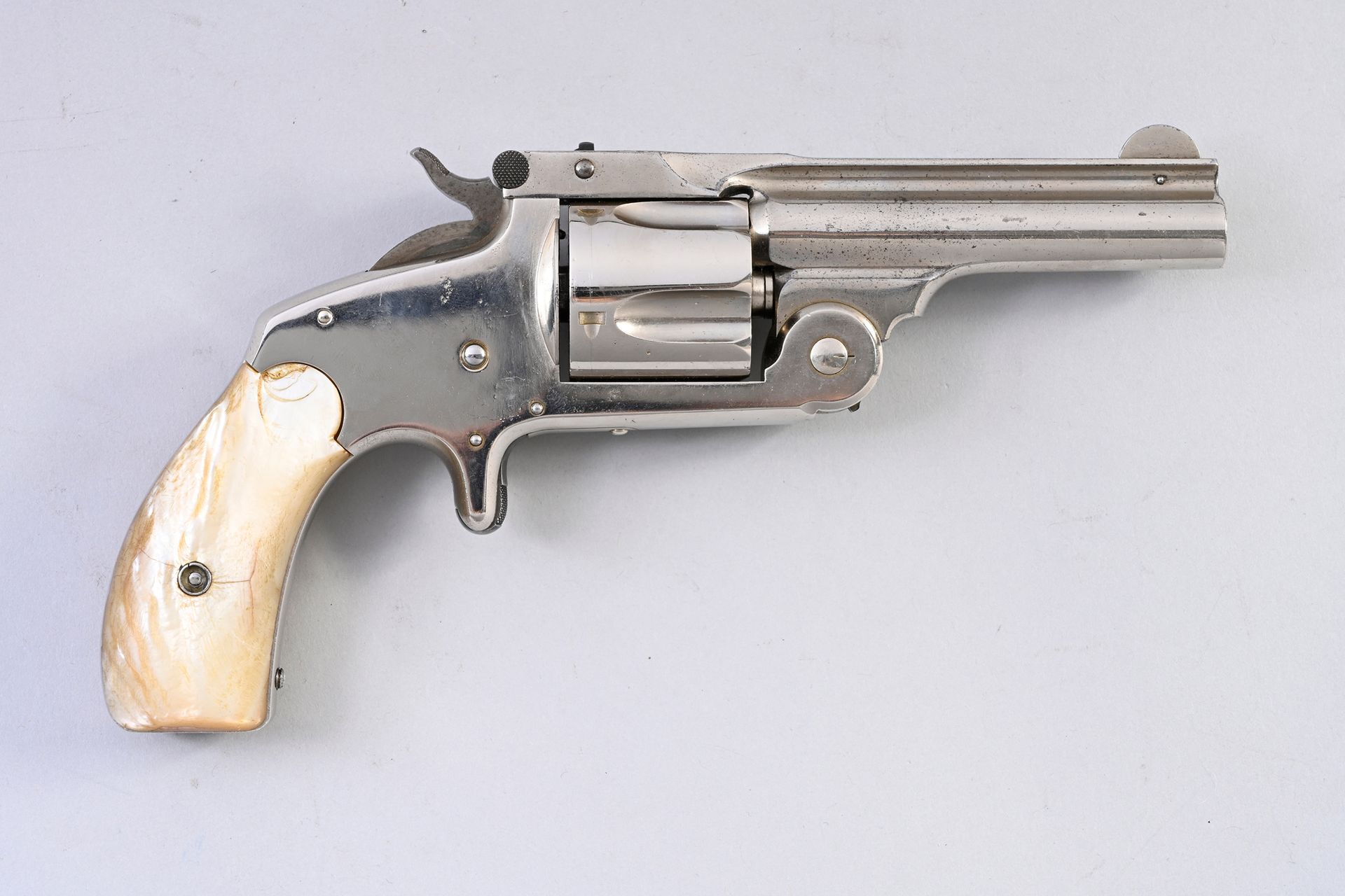 Null REVOLVER SMITH & WESSON, “BABY RUSSIAN”.
Modèle BABY RUSSIAN Col 36. Cinq c&hellip;