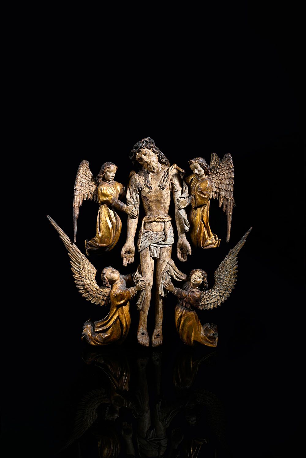 Null Christ descendu de la croix par les anges en bois sculpté polychromé et dor&hellip;
