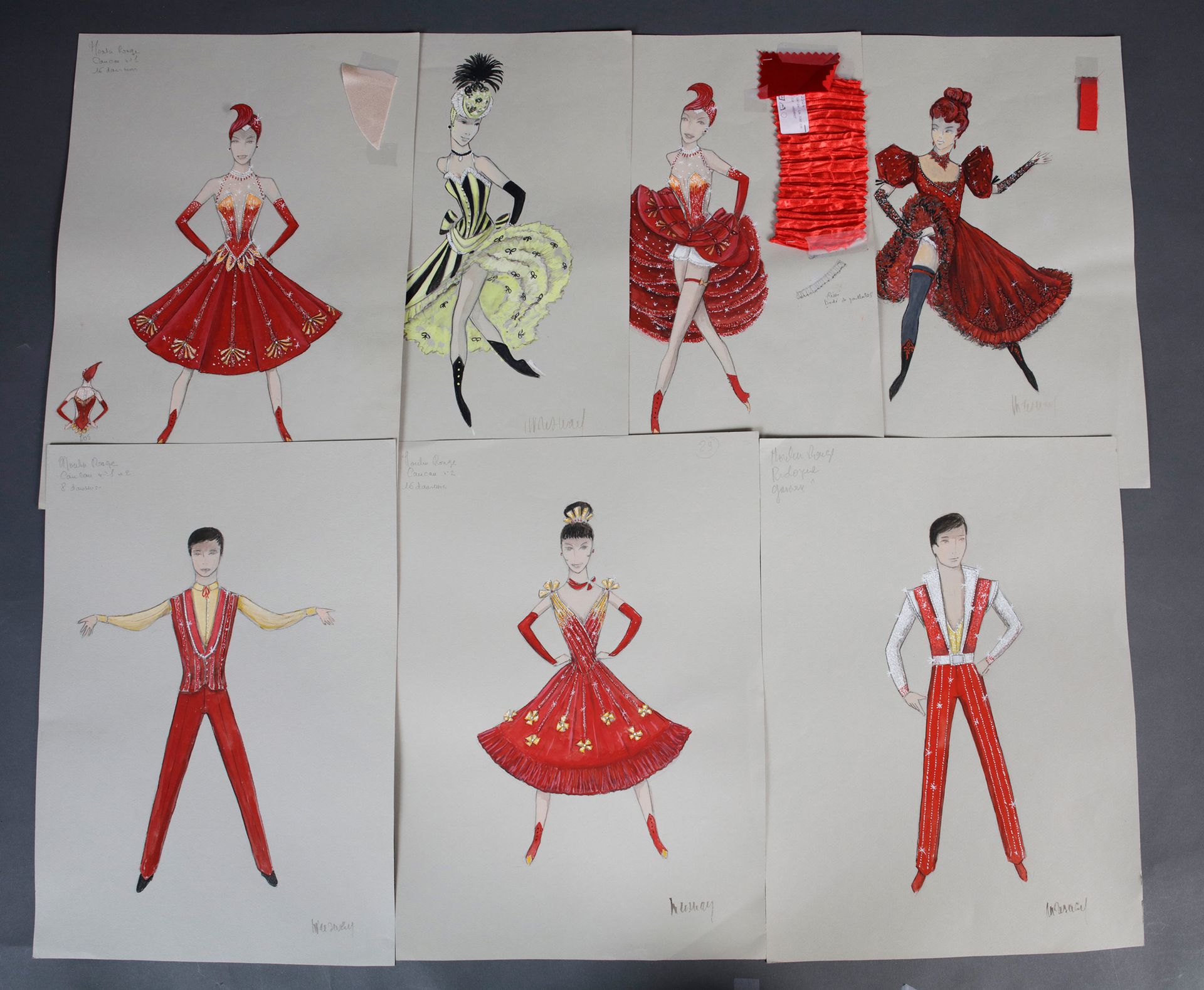 Null 1 lote de 7 dibujos originales de los trajes creados por el estilista Miche&hellip;