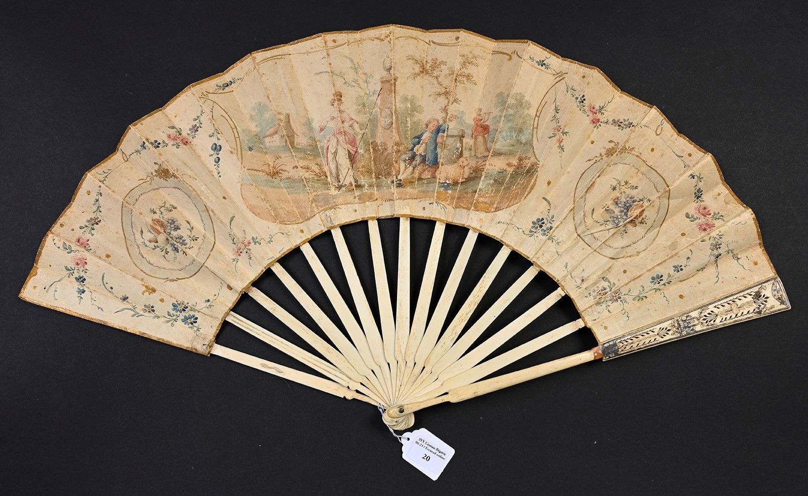Null Sleep, ca. 1770-1780
Folded fan, the painted skin leaf of a sleeping shephe&hellip;