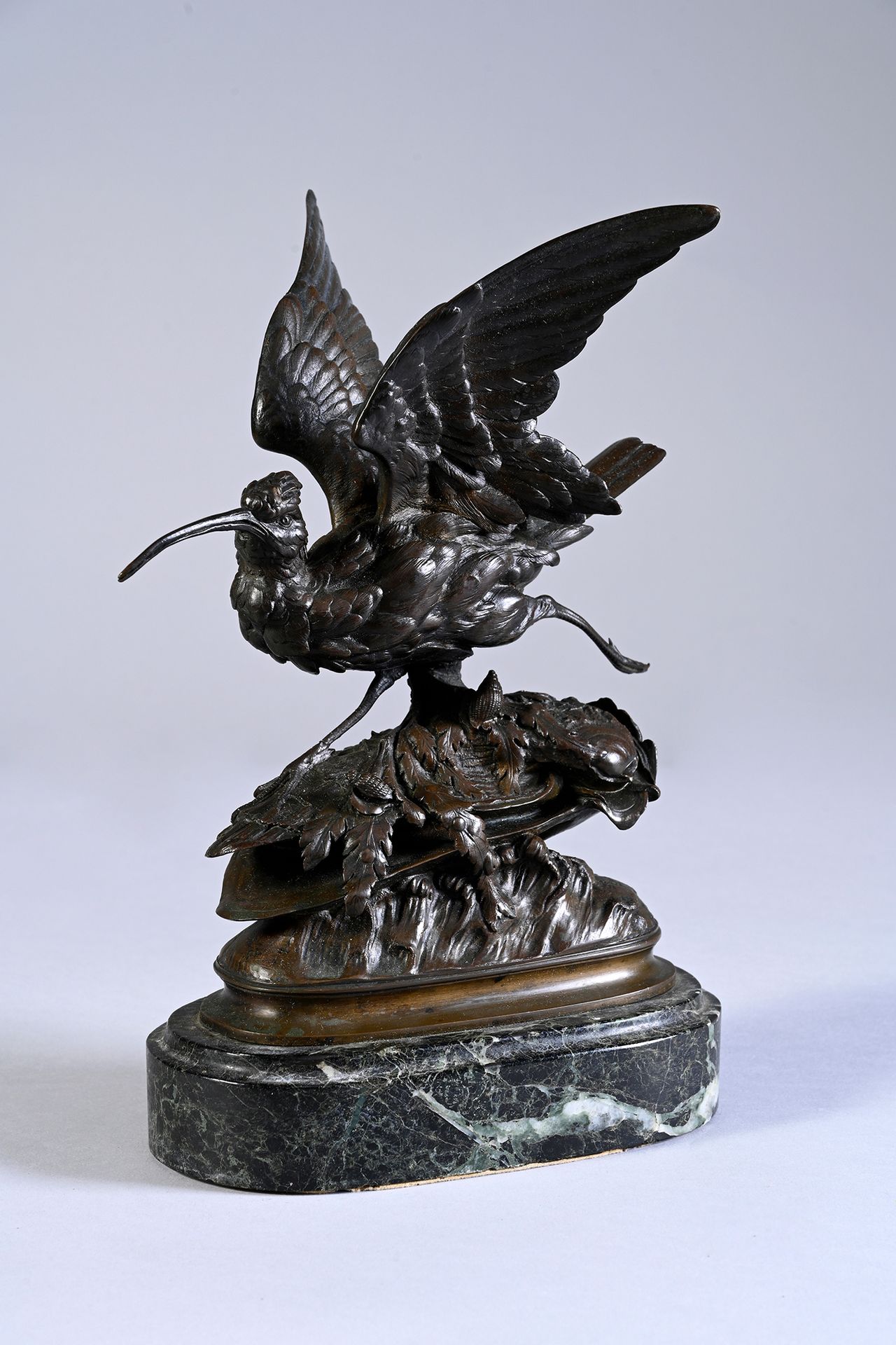 Alphonse Alexandre Arson (1822-1895) 沼泽地的鹬鸟
带有棕色铜锈的青铜器，旧铸件上有台阶上的签名
搁置在绿色大理石底座上，带&hellip;