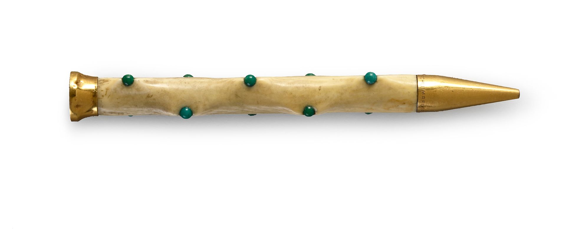 Jean SCHLUMBERGER 18K 黄金机械铅笔，骨质笔杆上饰有绿松石珠。
署名 Schlumberger。
毛重：19 克 - 长度：11 厘米
(有&hellip;