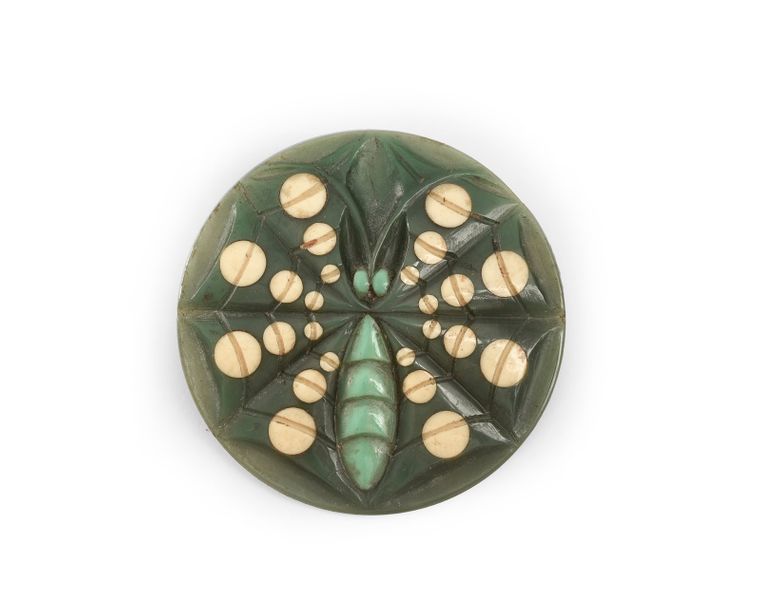 Henri HAMM (1871-1961) Bouton Art Nouveau «Insecte» en galalithe gravée avec inc&hellip;