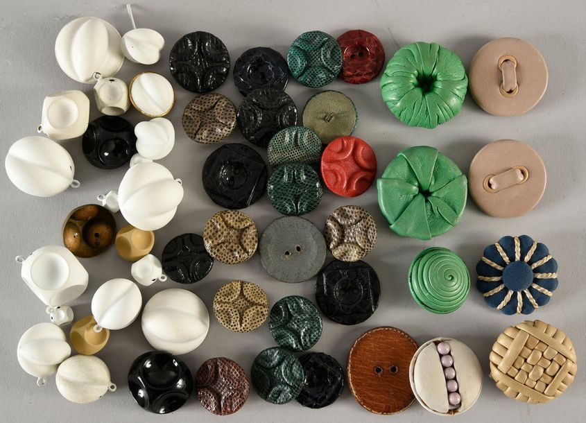 Null Original ensemble de boutons de la Maison Flèche pour la Haute Couture, mét&hellip;