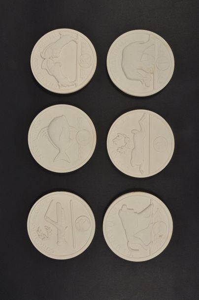 Null Set of 6 biscuit medals. Manufacture of the National Manufacture of Sèvres.&hellip;