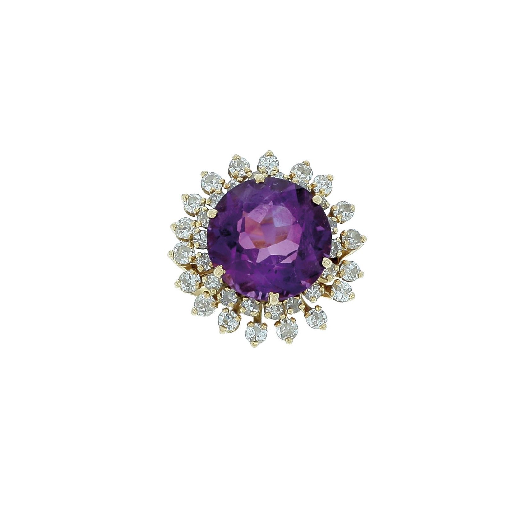 Null 戒指

黄金戒指，以圆形紫水晶为中心，镶有双边钻石。

约1900年。

一枚18K金、紫水晶和钻石戒指。约1900年。



RC。

TDD：52&hellip;