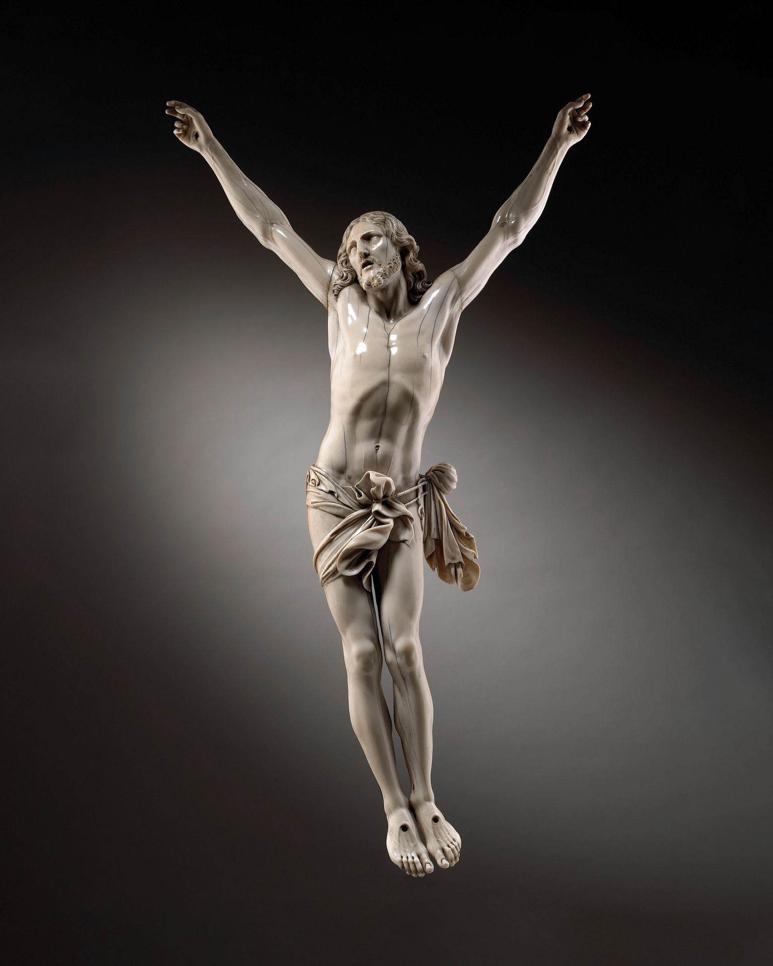 Null 基督在十字架上

法国，18世纪

象牙色

59 x 32.5 x 7 厘米



这个象牙尸体表现了基督在十字架上的痛苦，他的头微微向后倾斜，靠在&hellip;
