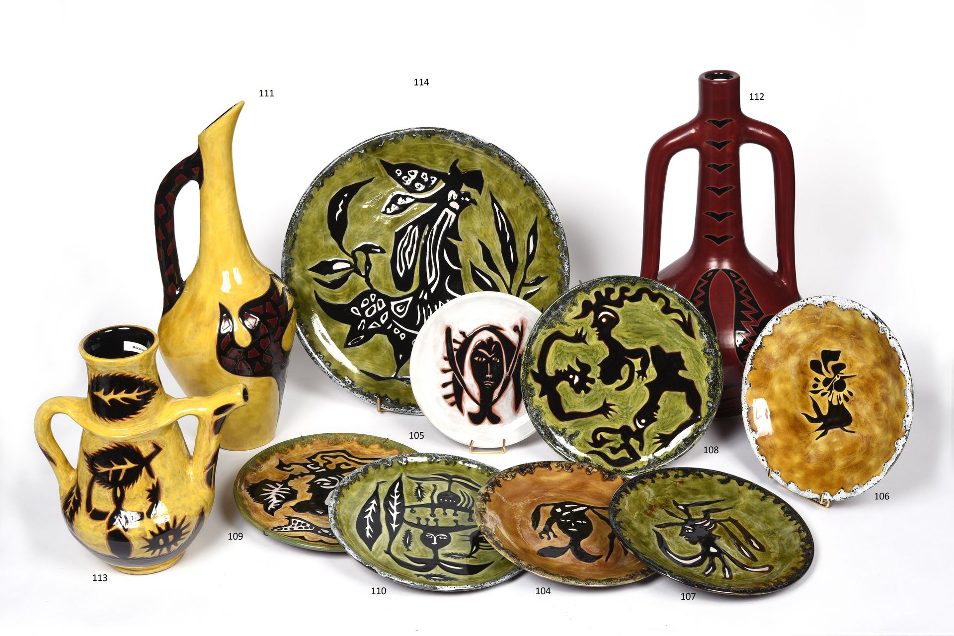 Null JEAN PICART LE DOUX (1902-1982)

Jarrón de cerámica esmaltada de color amar&hellip;