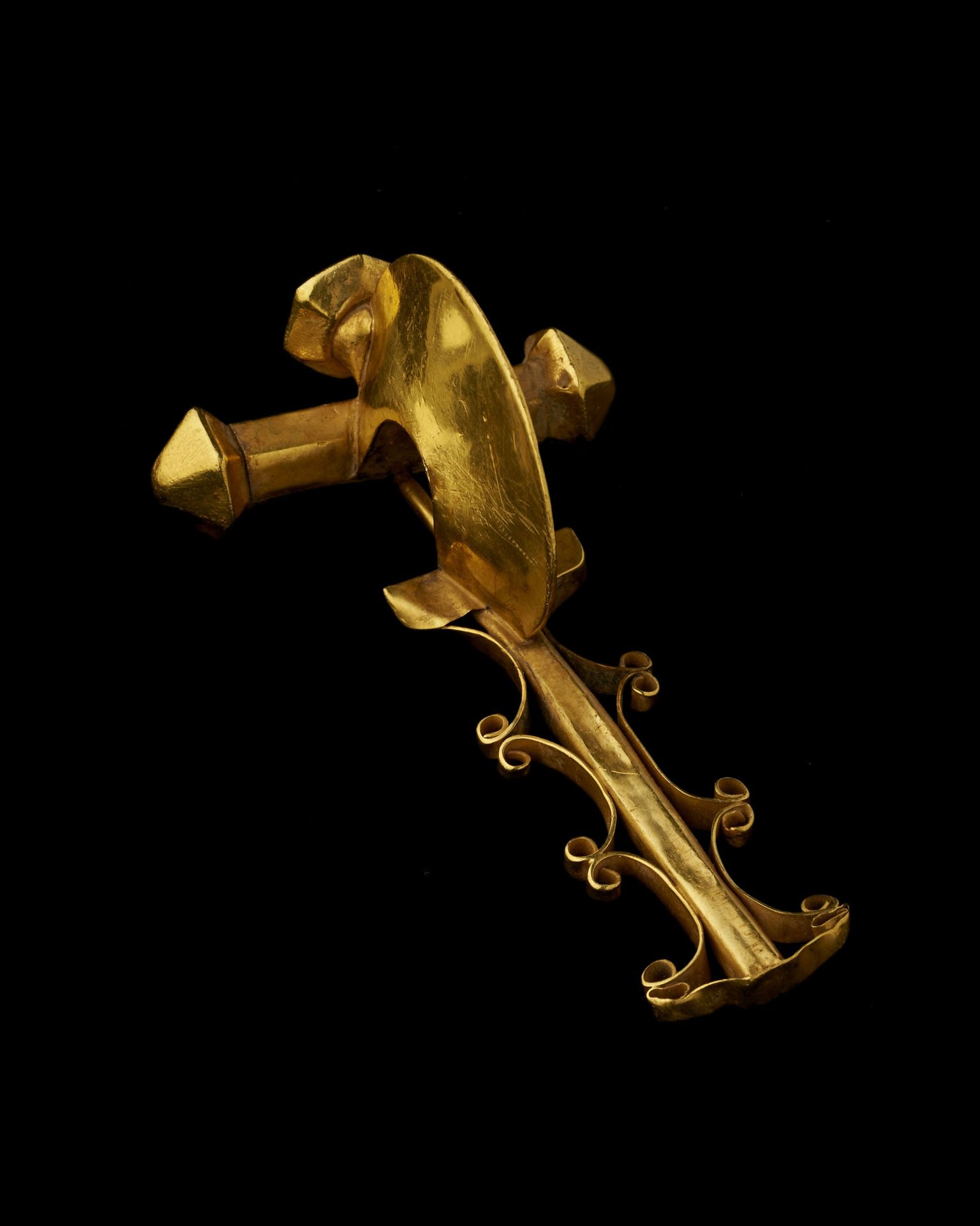 Null FIBEL

Römische Kunst, 4. Bis 5. Jahrhundert.

Aus Gold, vom kreuzförmigen &hellip;