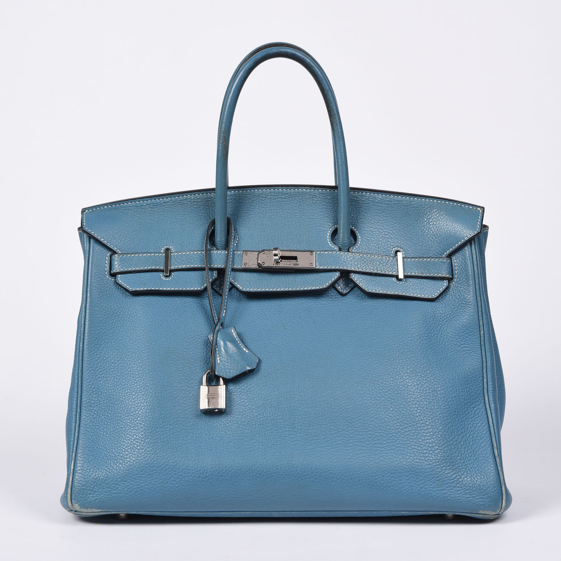 Null HERMES PARIS MADE IN France

Birkin" bag 35 cm in denim blue leather, silve&hellip;