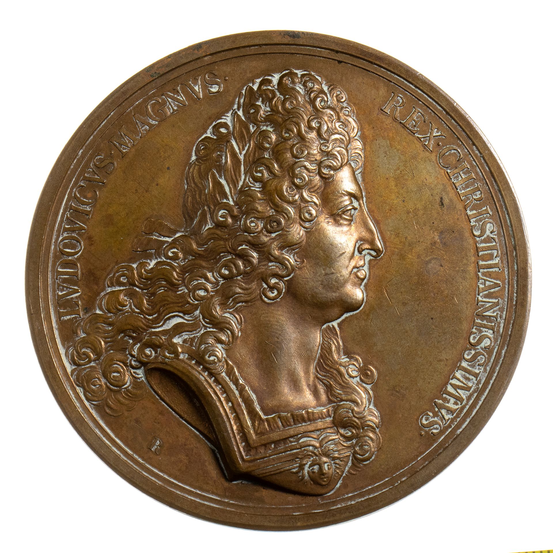 Null 奖牌
路易十四（1643-1715），H. Roussel的奖章，"远征布雷斯特"，1694年；AE（173克；7毫米）；国王右半身，桂冠，身穿铠甲，&hellip;