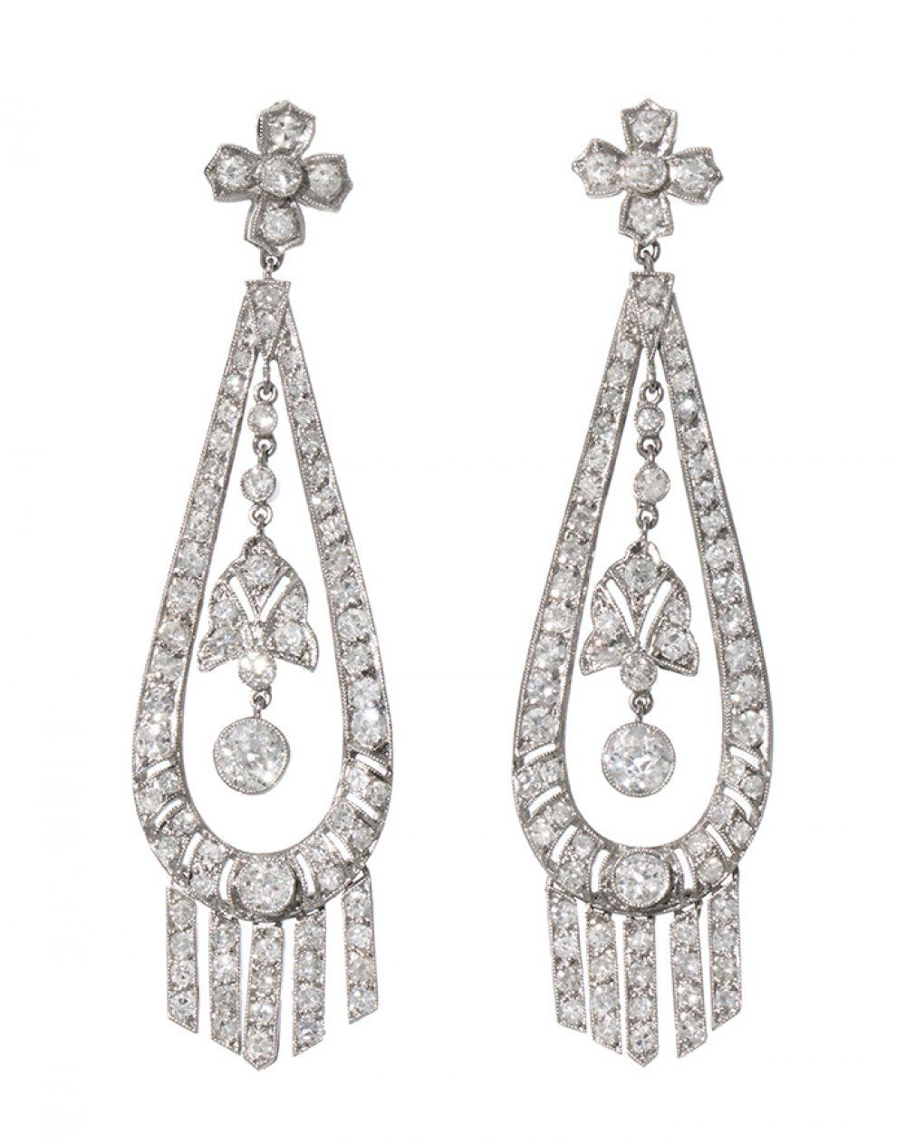 Pair of long movement earrings in 18k white gold and diamonds. Paire de boucles &hellip;