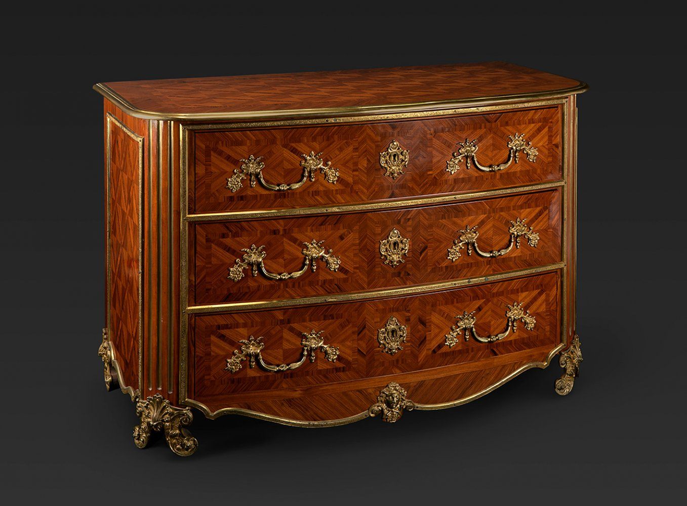 French Regency style chest of drawers, beginning 20th century. Commode de style &hellip;